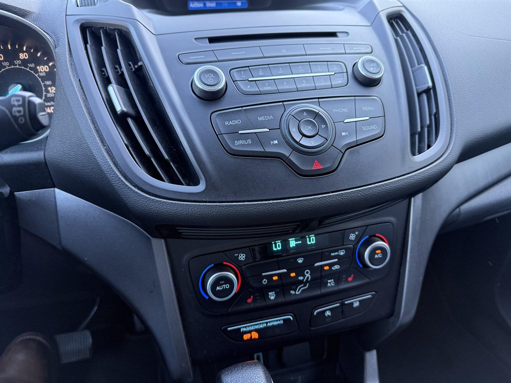 2018 Ford Escape SE - Photo 11