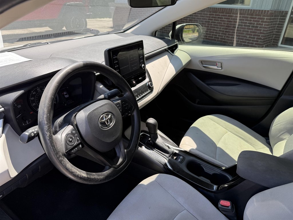 2020 Toyota Corolla L - Photo 9