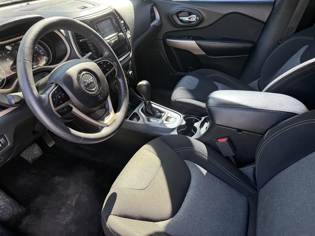 2018 Jeep Cherokee Latitude - Photo 11