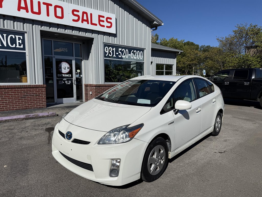 2010 Toyota Prius III